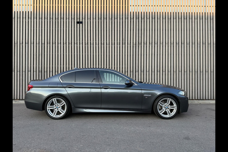 BMW 5 Serie 520d M Sport Edition - Panoramadak - vol opties