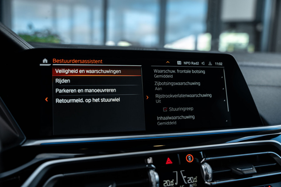 BMW X5 xDrive45e High Executive M-Sport l Laser l Luchtv. l Panorama l HUD l Stoelk. BMW X5 xDrive45e High Executive M-Sport l Laser l Luchtv. l Panorama l HUD l Stoelk.