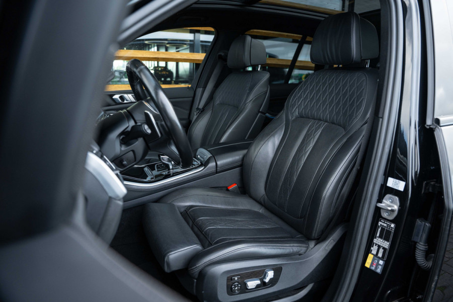 BMW X5 xDrive45e High Executive M-Sport l Laser l Luchtv. l Panorama l HUD l Stoelk. BMW X5 xDrive45e High Executive M-Sport l Laser l Luchtv. l Panorama l HUD l Stoelk.