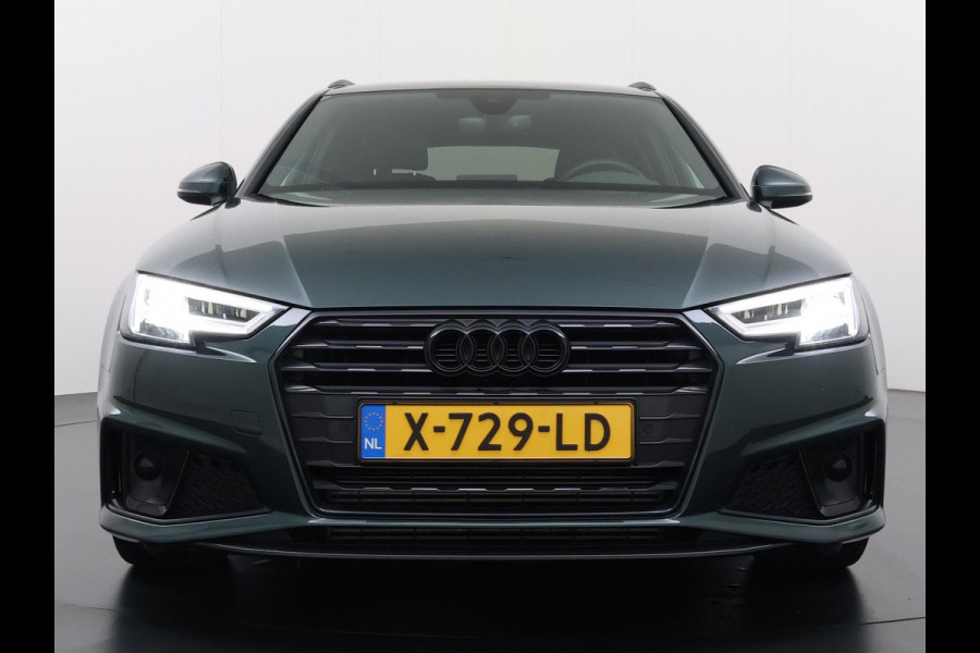 Audi A4 Avant 35 TFSI Sport S line black edition UNIEKE KLEUR| ELEK. TREKHAAK| ELEK. KLEP| S-LINE BINNEN- BUITEN | RIJKLAAR INCL. 12 MND BOVAG GARANTIE