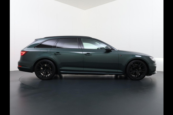 Audi A4 Avant 35 TFSI Sport S line black edition UNIEKE KLEUR| ELEK. TREKHAAK| ELEK. KLEP| S-LINE BINNEN- BUITEN | RIJKLAAR INCL. 12 MND BOVAG GARANTIE