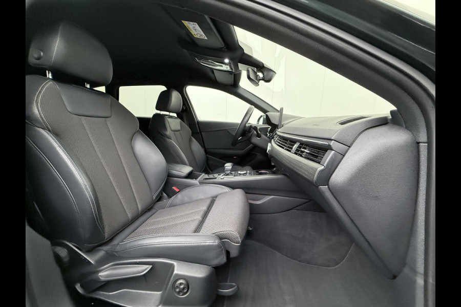 Audi A4 Avant 35 TFSI Sport S line black edition UNIEKE KLEUR| ELEK. TREKHAAK| ELEK. KLEP| S-LINE BINNEN- BUITEN | RIJKLAAR INCL. 12 MND BOVAG GARANTIE