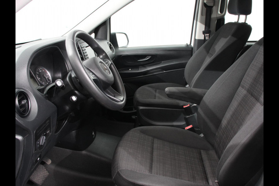 Mercedes-Benz Vito Tourer 114 CDI Automaat Pro Extra Lang Demo incl. BTW en BPM 8 persoons Navigatie Airco Cruise Control Mercedes-Benz Vito Tourer 114 CDI Automaat Pro Extra Lang Demo incl. BTW en BPM 8 persoons Navigatie Airco Cruise Control