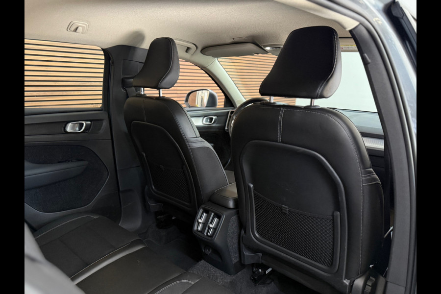 Volvo XC40 1.5 T3 Momentum | Adaptive Cruise Control | Navi | 19' inch | Half Leer | Camera Volvo XC40 1.5 T3 Momentum | Adaptive Cruise Control | Navi | 19' inch | Half Leer | Camera