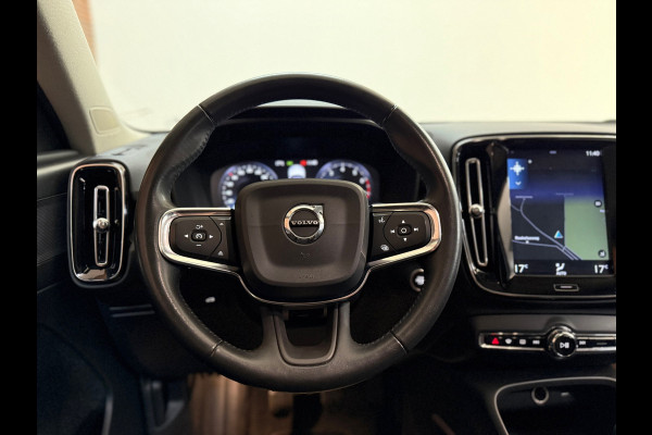 Volvo XC40 1.5 T3 Momentum | Adaptive Cruise Control | Navi | 19' inch | Half Leer | Camera Volvo XC40 1.5 T3 Momentum | Adaptive Cruise Control | Navi | 19' inch | Half Leer | Camera