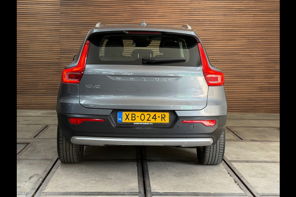 Volvo XC40 1.5 T3 Momentum | Adaptive Cruise Control | Navi | 19' inch | Half Leer | Camera Volvo XC40 1.5 T3 Momentum | Adaptive Cruise Control | Navi | 19' inch | Half Leer | Camera