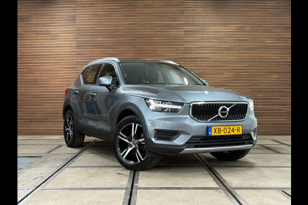 Volvo XC40 1.5 T3 Momentum | Adaptive Cruise Control | Navi | 19' inch | Half Leer | Camera Volvo XC40 1.5 T3 Momentum | Adaptive Cruise Control | Navi | 19' inch | Half Leer | Camera