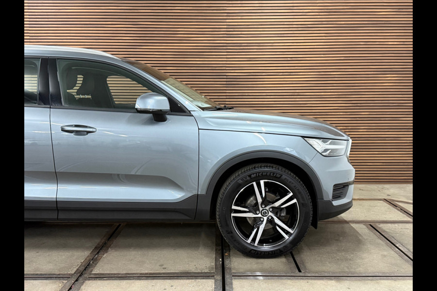 Volvo XC40 1.5 T3 Momentum | Adaptive Cruise Control | Navi | 19' inch | Half Leer | Camera Volvo XC40 1.5 T3 Momentum | Adaptive Cruise Control | Navi | 19' inch | Half Leer | Camera