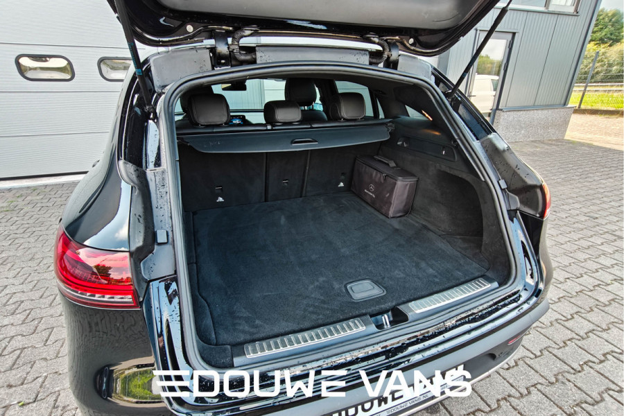 Mercedes-Benz EQC 400 4MATIC 360 Camera Burmester Trekhaak Pano BTW auto Dealer onderhouden.