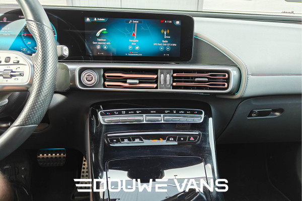 Mercedes-Benz EQC 400 4MATIC 360 Camera Burmester Trekhaak Pano BTW auto Dealer onderhouden.