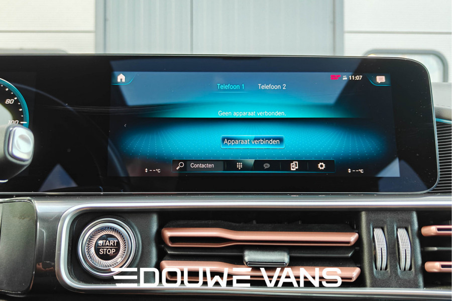 Mercedes-Benz EQC 400 4MATIC 360 Camera Burmester Trekhaak Pano BTW auto Dealer onderhouden.