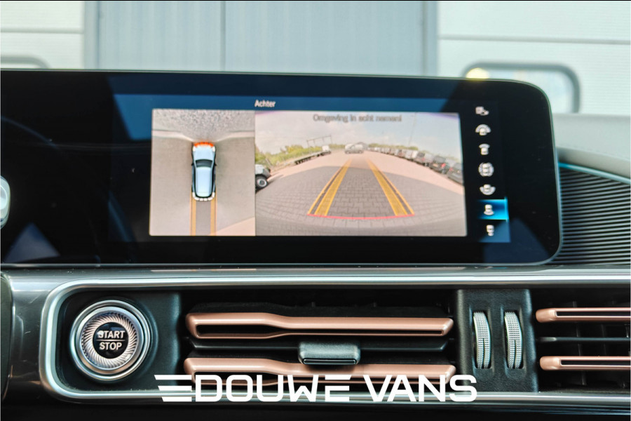 Mercedes-Benz EQC 400 4MATIC 360 Camera Burmester Trekhaak Pano BTW auto Dealer onderhouden.
