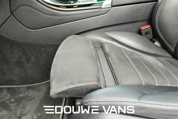 Mercedes-Benz EQC 400 4MATIC 360 Camera Burmester Trekhaak Pano BTW auto Dealer onderhouden.