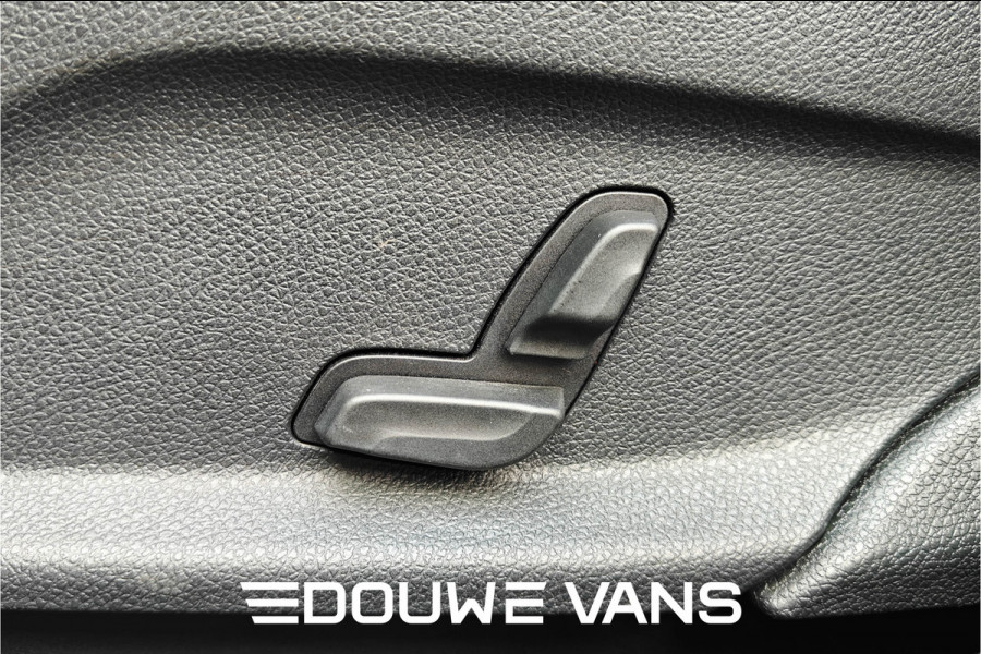 Mercedes-Benz EQC 400 4MATIC 360 Camera Burmester Trekhaak Pano BTW auto Dealer onderhouden.