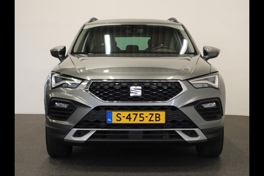 Seat Ateca 1.5 TSI Style Business Intense Airco Cruise Control Navi Virtual Cockpit Privacy Glass PDC VA Camera Seat Ateca 1.5 TSI Style Business Intense Airco Cruise Control Navi Virtual Cockpit Privacy Glass PDC VA Camera