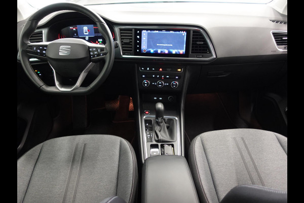 Seat Ateca 1.5 TSI Style Business Intense Airco Cruise Control Navi Virtual Cockpit Privacy Glass PDC VA Camera Seat Ateca 1.5 TSI Style Business Intense Airco Cruise Control Navi Virtual Cockpit Privacy Glass PDC VA Camera