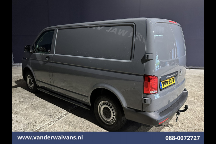 Volkswagen Transporter 2.0 TDI L1H1 Euro6 Airco | Camera | Cruisecontrol | Trekhaak | Sidebars Parkeersensoren Volkswagen Transporter 2.0 TDI L1H1 Euro6 Airco | Camera | Cruisecontrol | Trekhaak | Sidebars Parkeersensoren