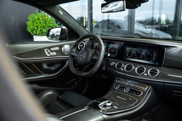 Mercedes-Benz E-Klasse AMG E63 S 4MATIC Premium Plus Edition 1 - Ceramic l Panorama l Luchtvering Mercedes-Benz E-Klasse AMG E63 S 4MATIC Premium Plus Edition 1 - Ceramic l Panorama l Luchtvering