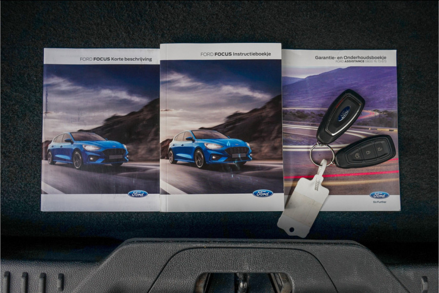 Ford Focus 1.5 EcoBoost ST Line Business B&O Camera Trekhaak Stuurwielverw Ford Focus 1.5 EcoBoost ST Line Business B&O Camera Trekhaak Stuurwielverw