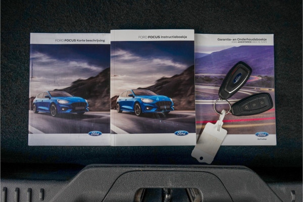 Ford Focus 1.5 EcoBoost ST Line Business B&O Camera Trekhaak Stuurwielverw Ford Focus 1.5 EcoBoost ST Line Business B&O Camera Trekhaak Stuurwielverw
