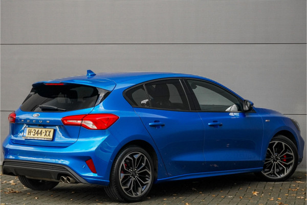 Ford Focus 1.5 EcoBoost ST Line Business B&O Camera Trekhaak Stuurwielverw Ford Focus 1.5 EcoBoost ST Line Business B&O Camera Trekhaak Stuurwielverw