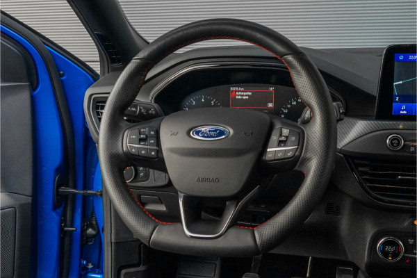 Ford Focus 1.5 EcoBoost ST Line Business B&O Camera Trekhaak Stuurwielverw Ford Focus 1.5 EcoBoost ST Line Business B&O Camera Trekhaak Stuurwielverw