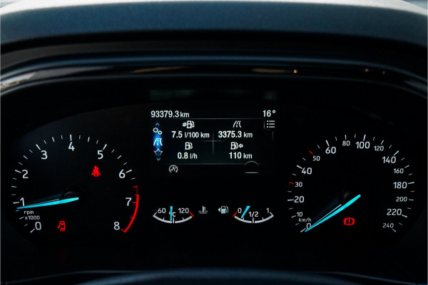 Ford Focus 1.5 EcoBoost ST Line Business B&O Camera Trekhaak Stuurwielverw Ford Focus 1.5 EcoBoost ST Line Business B&O Camera Trekhaak Stuurwielverw