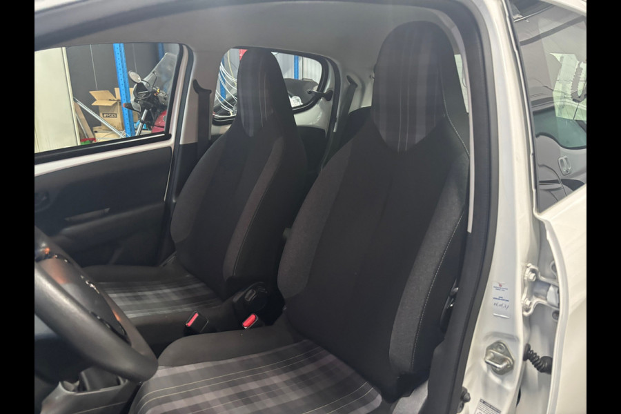 Peugeot 108 1.0 e-VTi Active Airco | 5 deurs | Elktr. pakket