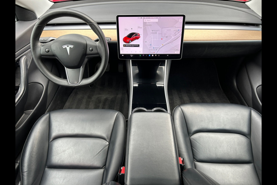 Tesla Model 3 Long Range AWD 75 kWh 87% SOH Trekhaak (1.000kg) Rijklaarprijs! Tesla Model 3 Long Range AWD 75 kWh 87% SOH Trekhaak (1.000kg) Rijklaarprijs!