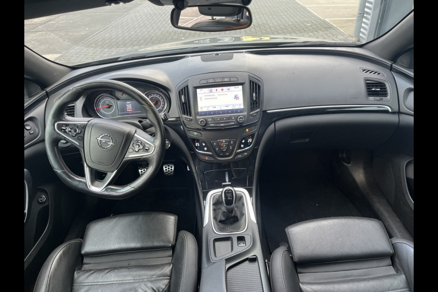 Opel Insignia Sports Tourer 1.6 CDTI EF Cosmo Opel Insignia Sports Tourer 1.6 CDTI EF Cosmo