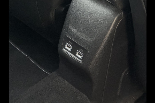 Peugeot 2008 1.2 PureTech Allure 131PK - Navigatie I LED/PDC I Achteruitrij camera I Airco I Sport velgen I Dealer onderhouden