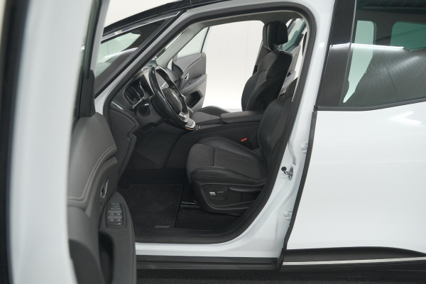 Renault Grand Scénic TCe 140 EDC Intens | 7 Zitplaatsen | Trekhaak | Camera | Dodehoekdetectie Renault Grand Scénic TCe 140 EDC Intens | 7 Zitplaatsen | Trekhaak | Camera | Dodehoekdetectie