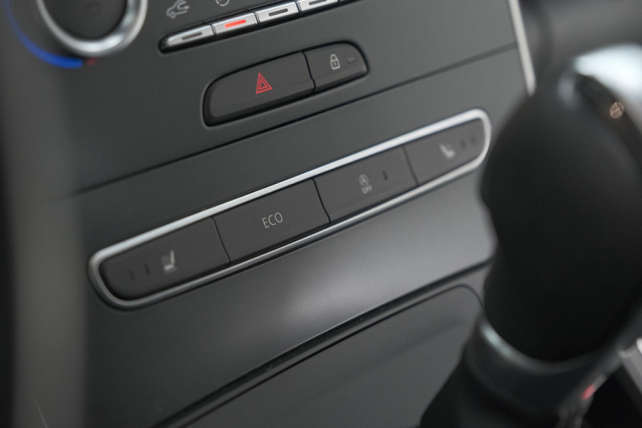 Renault Grand Scénic TCe 140 EDC Intens | 7 Zitplaatsen | Trekhaak | Camera | Dodehoekdetectie Renault Grand Scénic TCe 140 EDC Intens | 7 Zitplaatsen | Trekhaak | Camera | Dodehoekdetectie