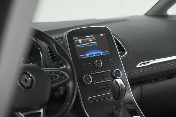 Renault Grand Scénic TCe 140 EDC Intens | 7 Zitplaatsen | Trekhaak | Camera | Dodehoekdetectie Renault Grand Scénic TCe 140 EDC Intens | 7 Zitplaatsen | Trekhaak | Camera | Dodehoekdetectie
