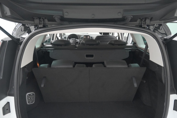 Renault Grand Scénic TCe 140 EDC Intens | 7 Zitplaatsen | Trekhaak | Camera | Dodehoekdetectie Renault Grand Scénic TCe 140 EDC Intens | 7 Zitplaatsen | Trekhaak | Camera | Dodehoekdetectie