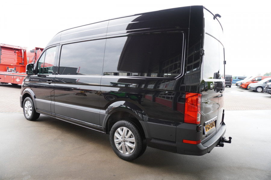 Volkswagen Crafter 30 2.0 TDI 141PK L3H3 Exclusive Automaat nr. V165 | Climate | Adap.Cruise | Navi | Camera
