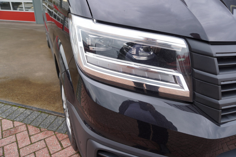 Volkswagen Crafter 30 2.0 TDI 141PK L3H3 Exclusive Automaat nr. V165 | Climate | Adap.Cruise | Navi | Camera