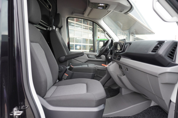 Volkswagen Crafter 30 2.0 TDI 141PK L3H3 Exclusive Automaat nr. V165 | Climate | Adap.Cruise | Navi | Camera