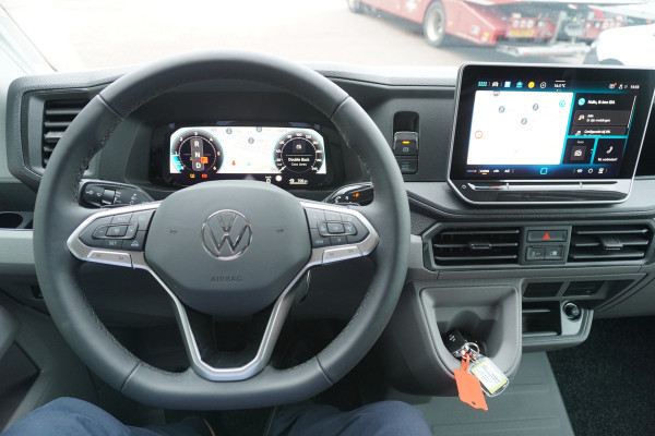 Volkswagen Crafter 30 2.0 TDI 141PK L3H3 Exclusive Automaat nr. V165 | Climate | Adap.Cruise | Navi | Camera