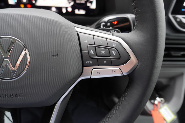 Volkswagen Crafter 30 2.0 TDI 141PK L3H3 Exclusive Automaat nr. V165 | Climate | Adap.Cruise | Navi | Camera