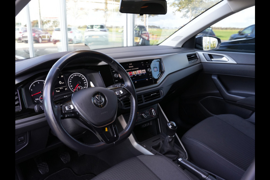 Volkswagen Polo 1.0 TSI Comfortline | Navigatie | PDC | Adaptive Cruise | Android/Apple Carplay Volkswagen Polo 1.0 TSI Comfortline | Navigatie | PDC | Adaptive Cruise | Android/Apple Carplay
