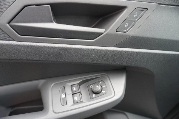 Volkswagen Caddy Cargo 2.0 TDI 123PK Style Comfort Automaat Airco | Cruise | Navi | Camera Volkswagen Caddy Cargo 2.0 TDI 123PK Style Comfort Automaat Airco | Cruise | Navi | Camera