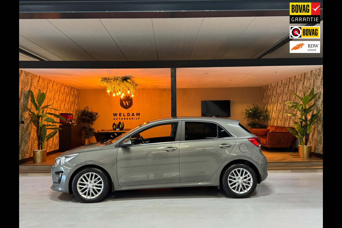 Kia Rio 1.0 T-GDi MHEV DynamicPlusLine Garantie Camera CarPlay StuurVW StoelVW Lane Blindspot ACC Clima Navi Rijklaar Kia Rio 1.0 T-GDi MHEV DynamicPlusLine Garantie Camera CarPlay StuurVW StoelVW Lane Blindspot ACC Clima Navi Rijklaar