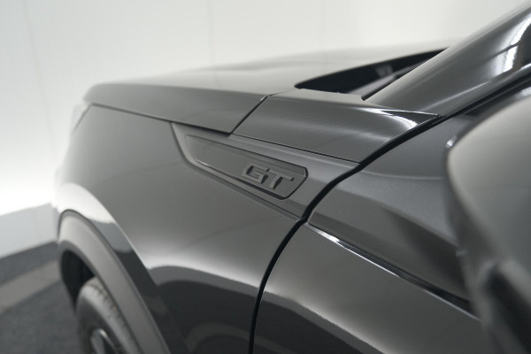 Peugeot 2008 PureTech 130 EAT8 GT | Camera | Apple Carplay | Parkeersensoren | 3D Display | Draadloos Telefoon Oplader