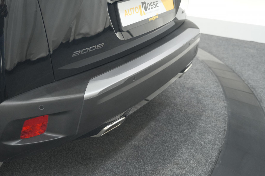 Peugeot 2008 PureTech 130 EAT8 GT | Camera | Apple Carplay | Parkeersensoren | 3D Display | Draadloos Telefoon Oplader