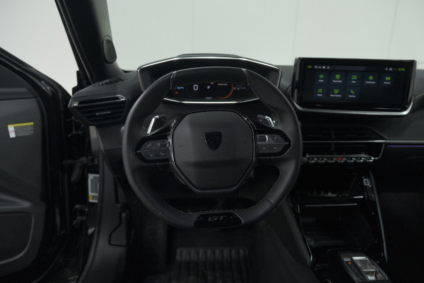 Peugeot 2008 PureTech 130 EAT8 GT | Camera | Apple Carplay | Parkeersensoren | 3D Display | Draadloos Telefoon Oplader