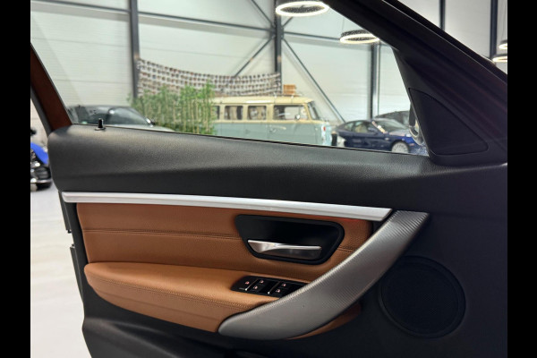 BMW 3 Serie Touring 320i xDrive Edition Sport Line Shadow Executive Garantie Head-Up Pano Camera Elek Achterklep Cruise Rijklaar