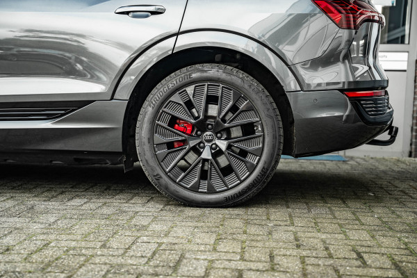 Audi Q8 Sportback e-tron 55 quattro S Edition 115 kWh Audi Q8 Sportback e-tron 55 quattro S Edition 115 kWh