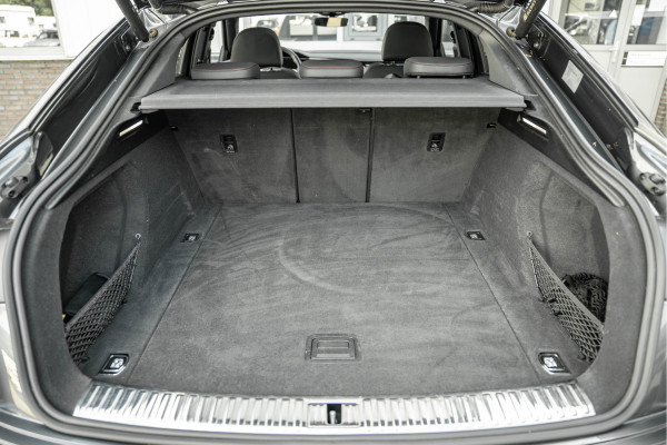 Audi Q8 Sportback e-tron 55 quattro S Edition 115 kWh Audi Q8 Sportback e-tron 55 quattro S Edition 115 kWh