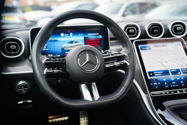 Mercedes-Benz C-Klasse 300 e star Edition AMG Line Plus | Panorama | Carbon | Camera | LED koplampen | Memory | sfeerverlichting